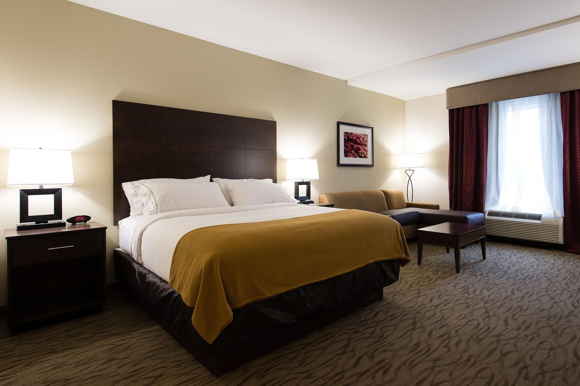 Holiday Inn Express & Suites Aiken By Ihg Экстерьер фото