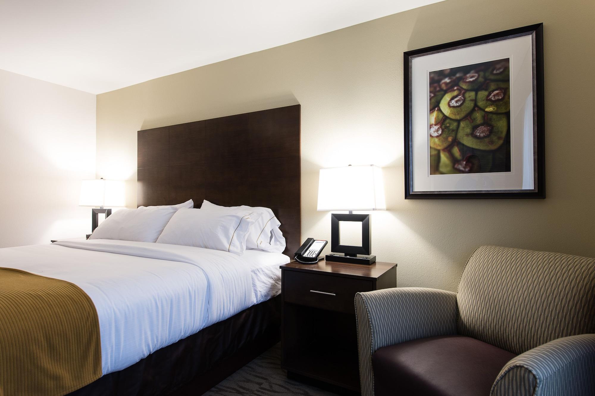 Holiday Inn Express & Suites Aiken By Ihg Экстерьер фото