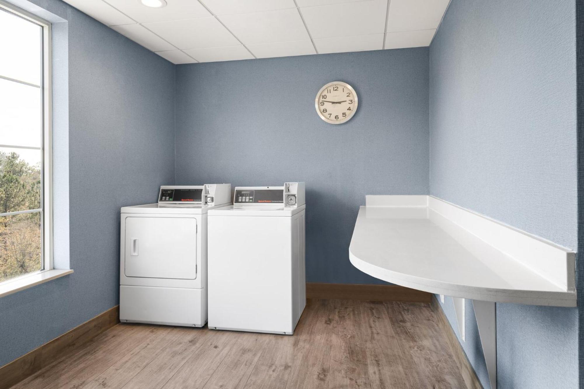 Holiday Inn Express & Suites Aiken By Ihg Экстерьер фото