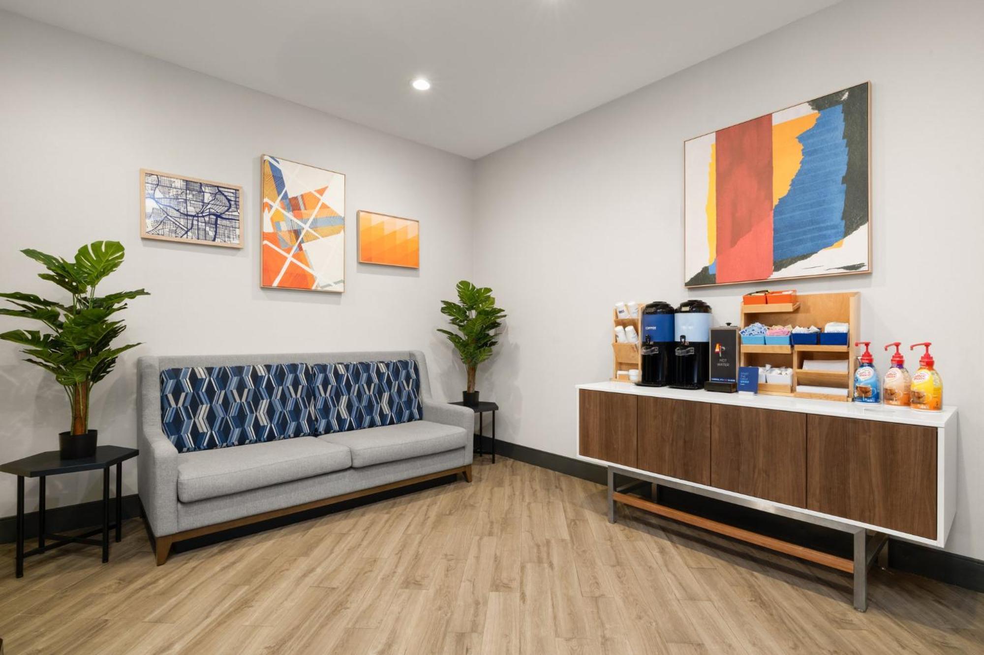 Holiday Inn Express & Suites Aiken By Ihg Экстерьер фото